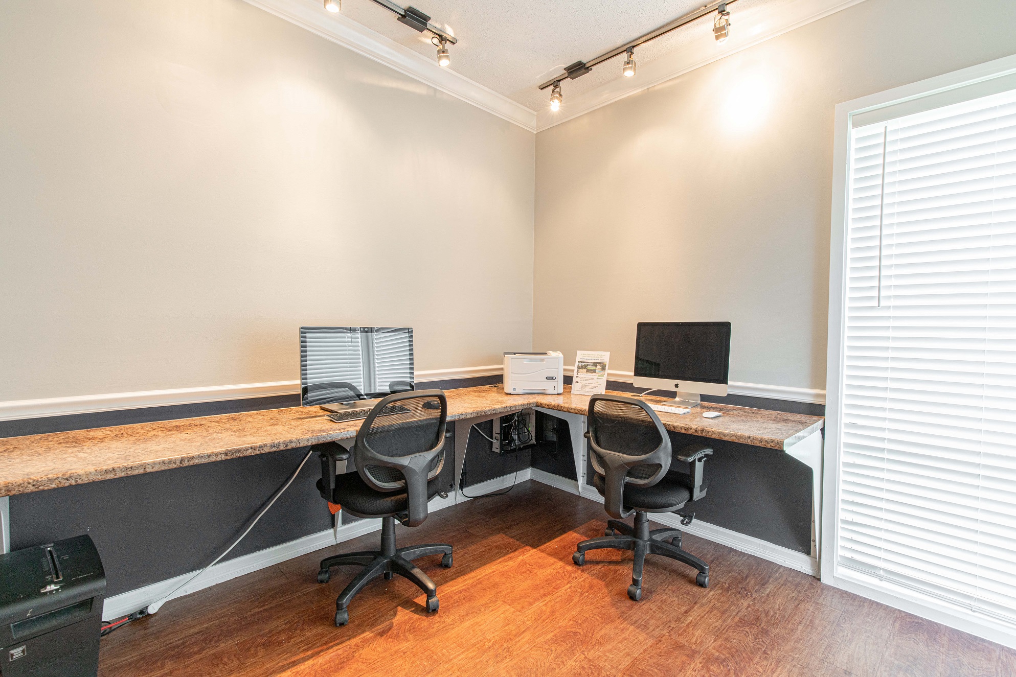 Waterford Manors Image 45