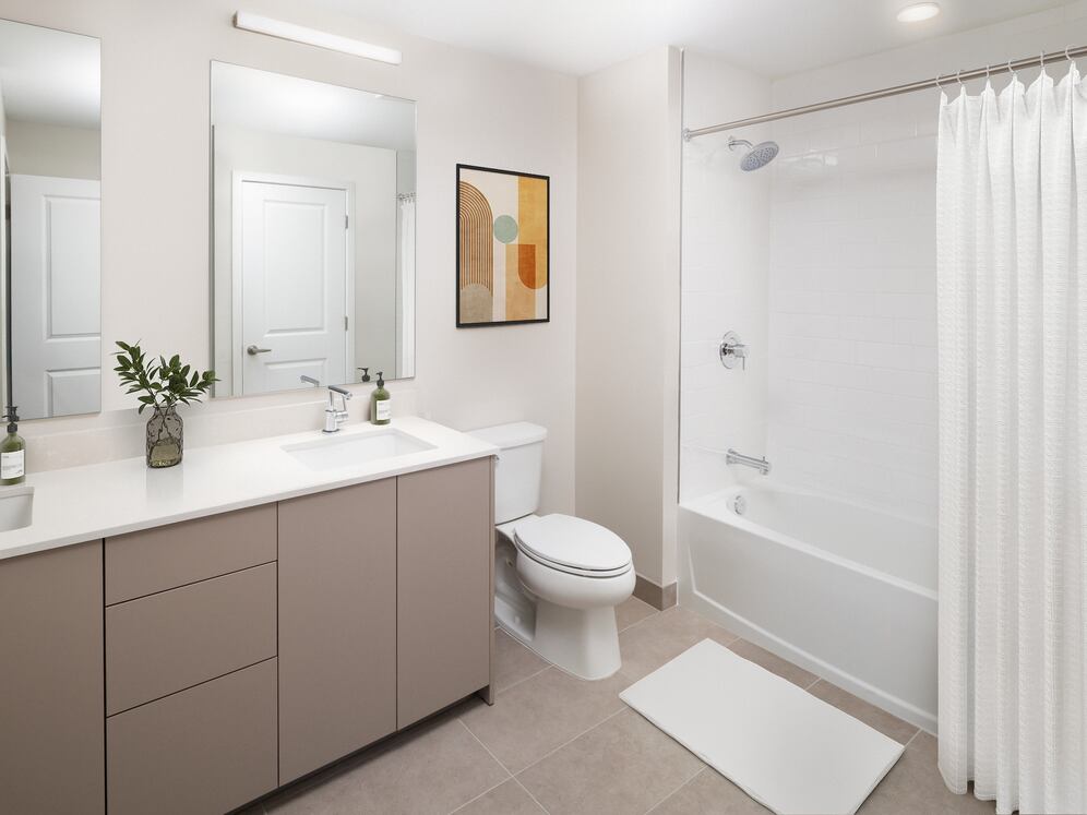 Upgrade Collection I Three-bedroom apartment guest bath with double-sink vanity