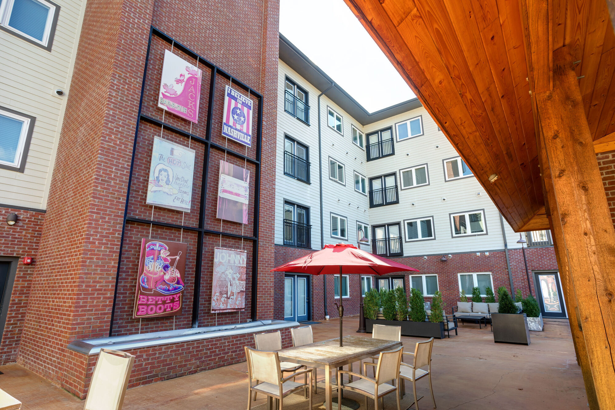 Village Green Hills Image 8