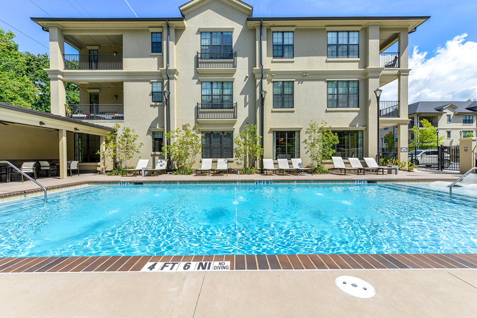 The Residences at Chastain Apartments Image 18