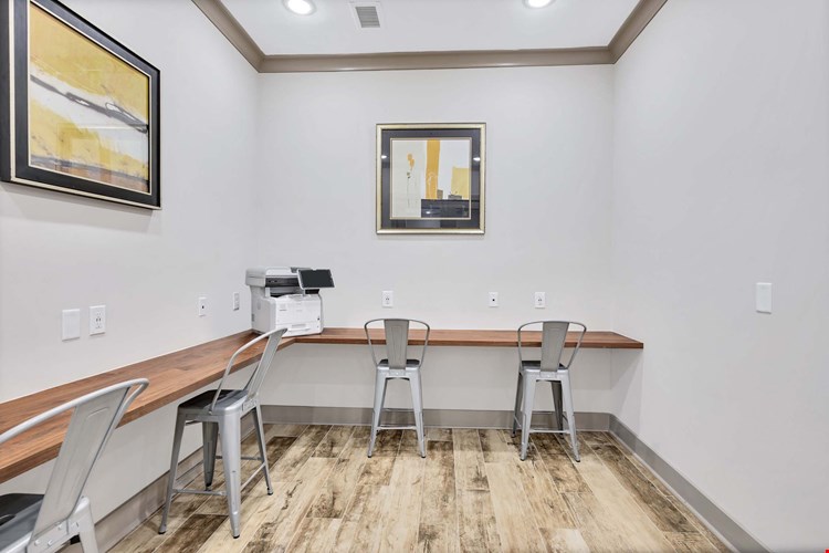 Camden Monument Place Image 28