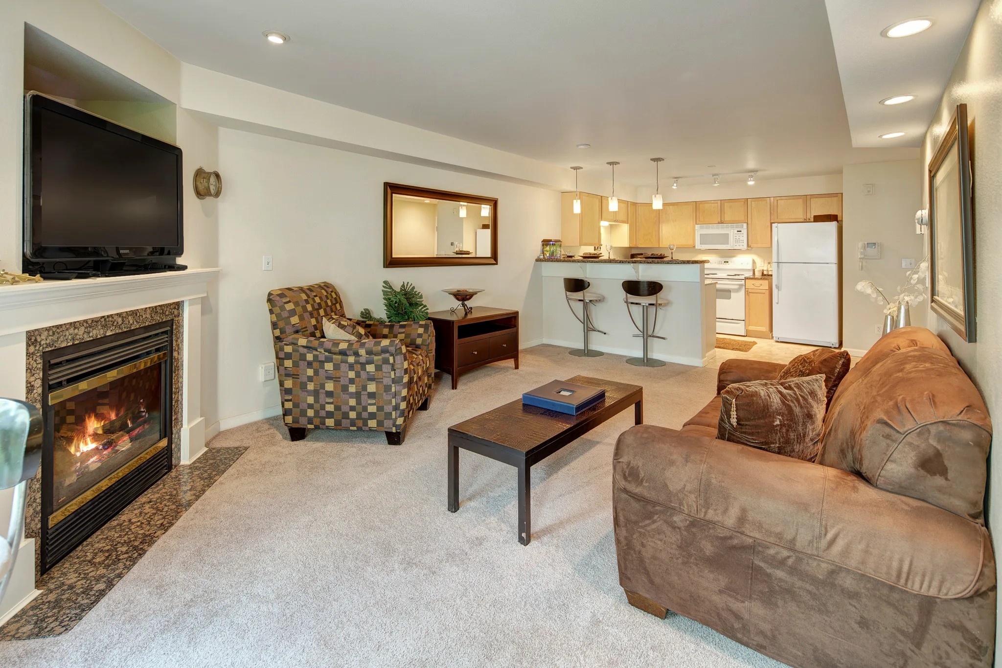 Admirals Cove Image 4