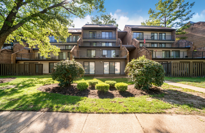 Waterfront Crossing Image 4