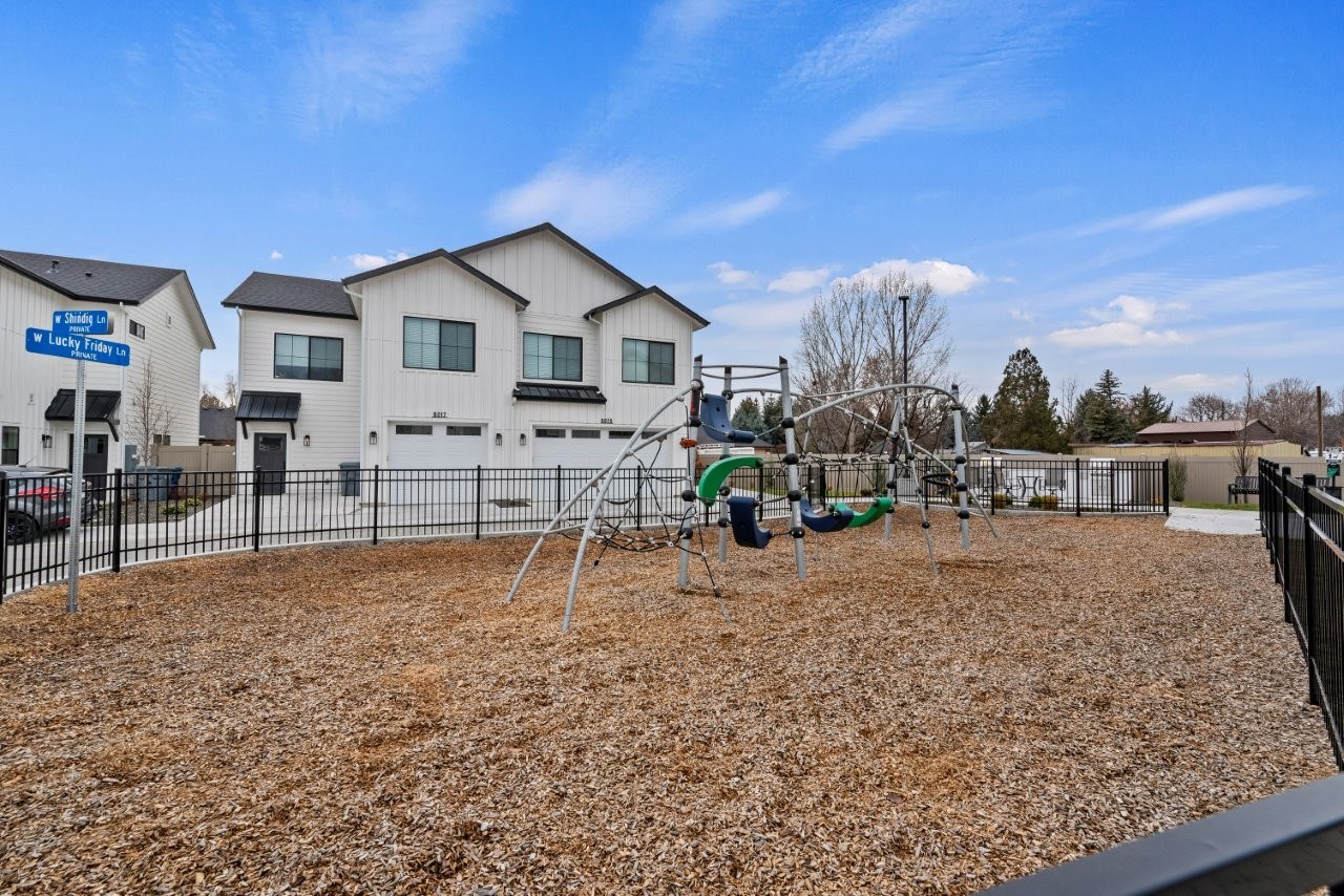 Alpine Landing Townhomes Image 29