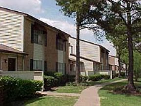 Forest Pointe Image 3