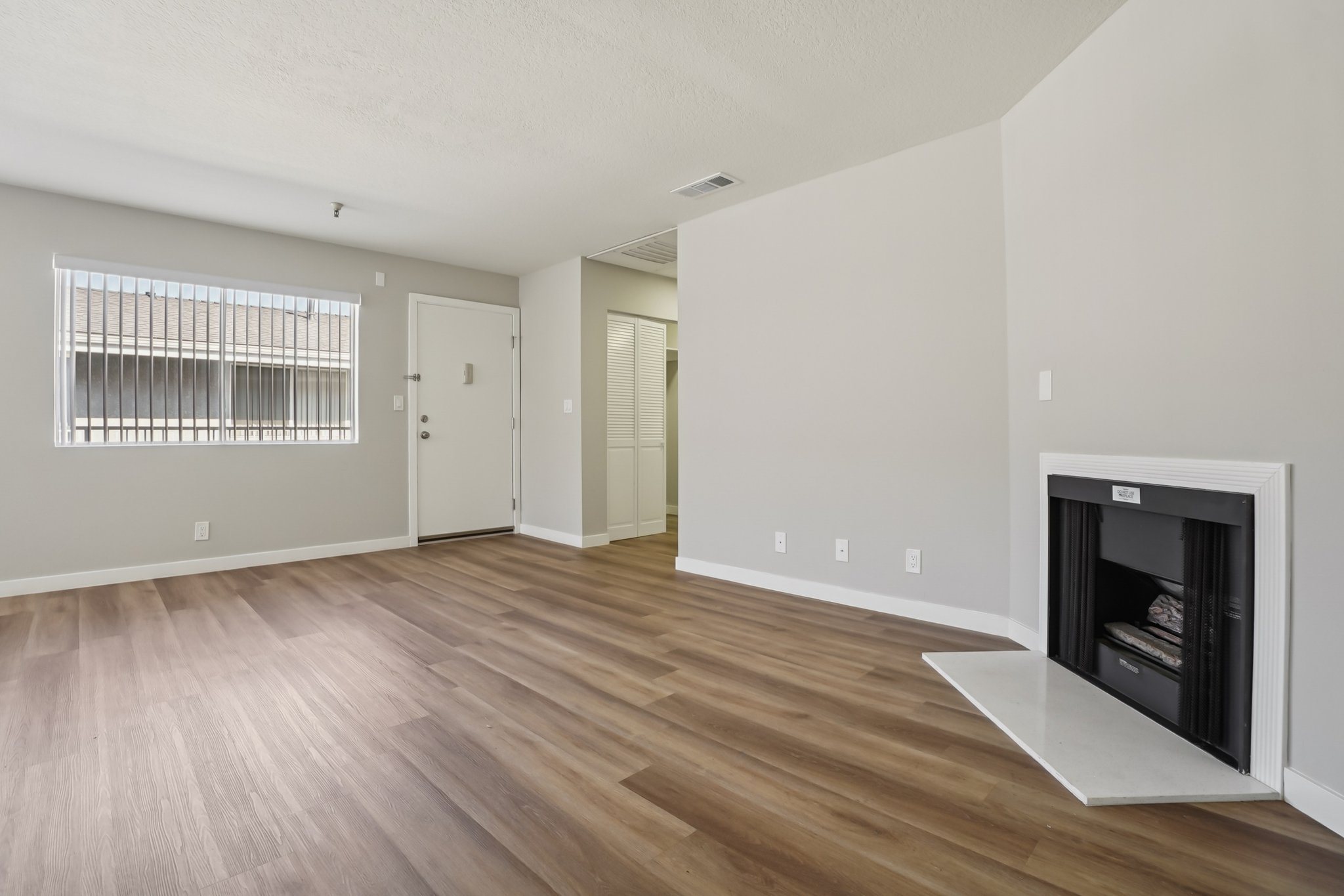 Lemoli Apartments Image 25