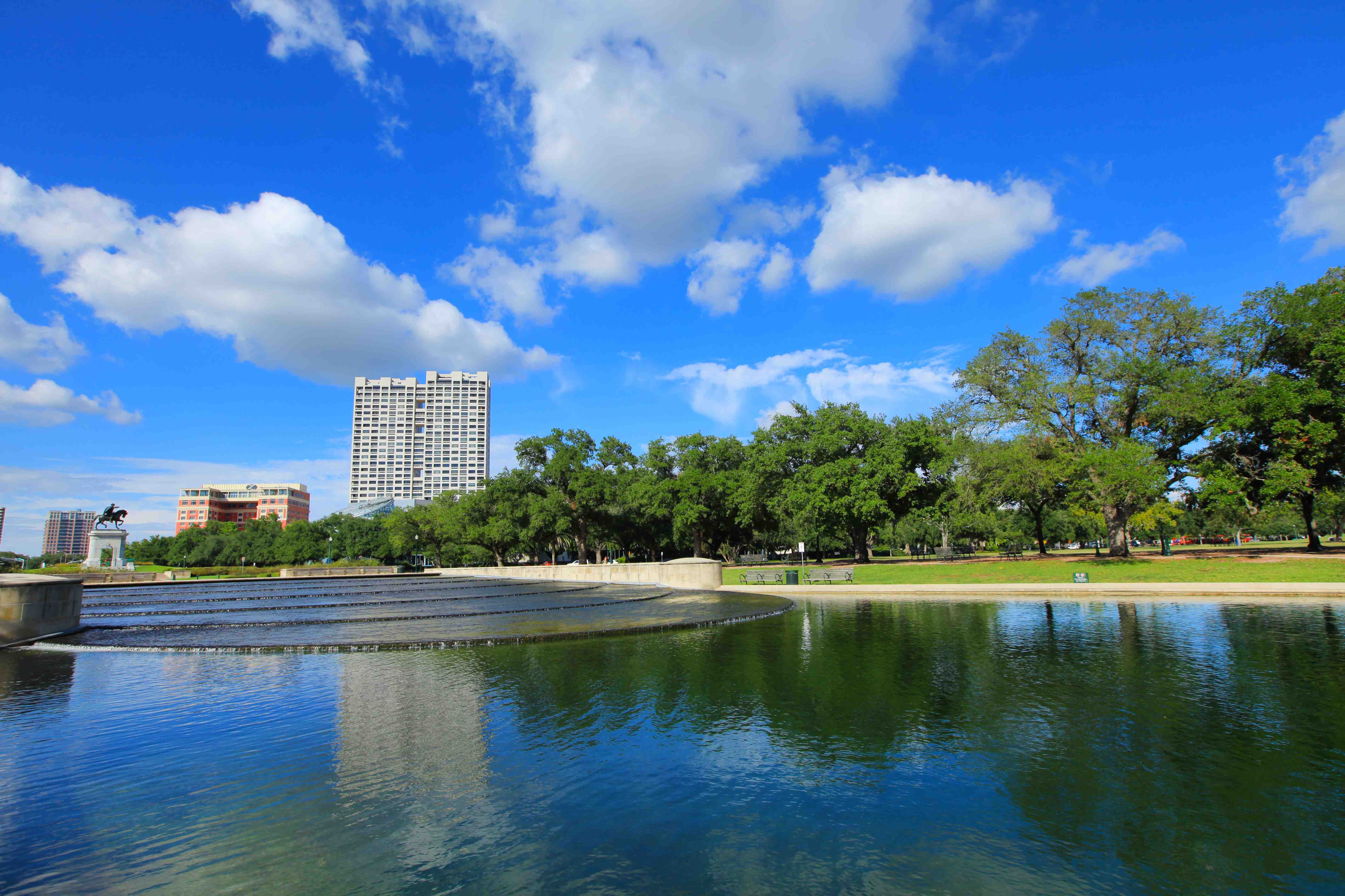 The Plaza Museum District Image 20
