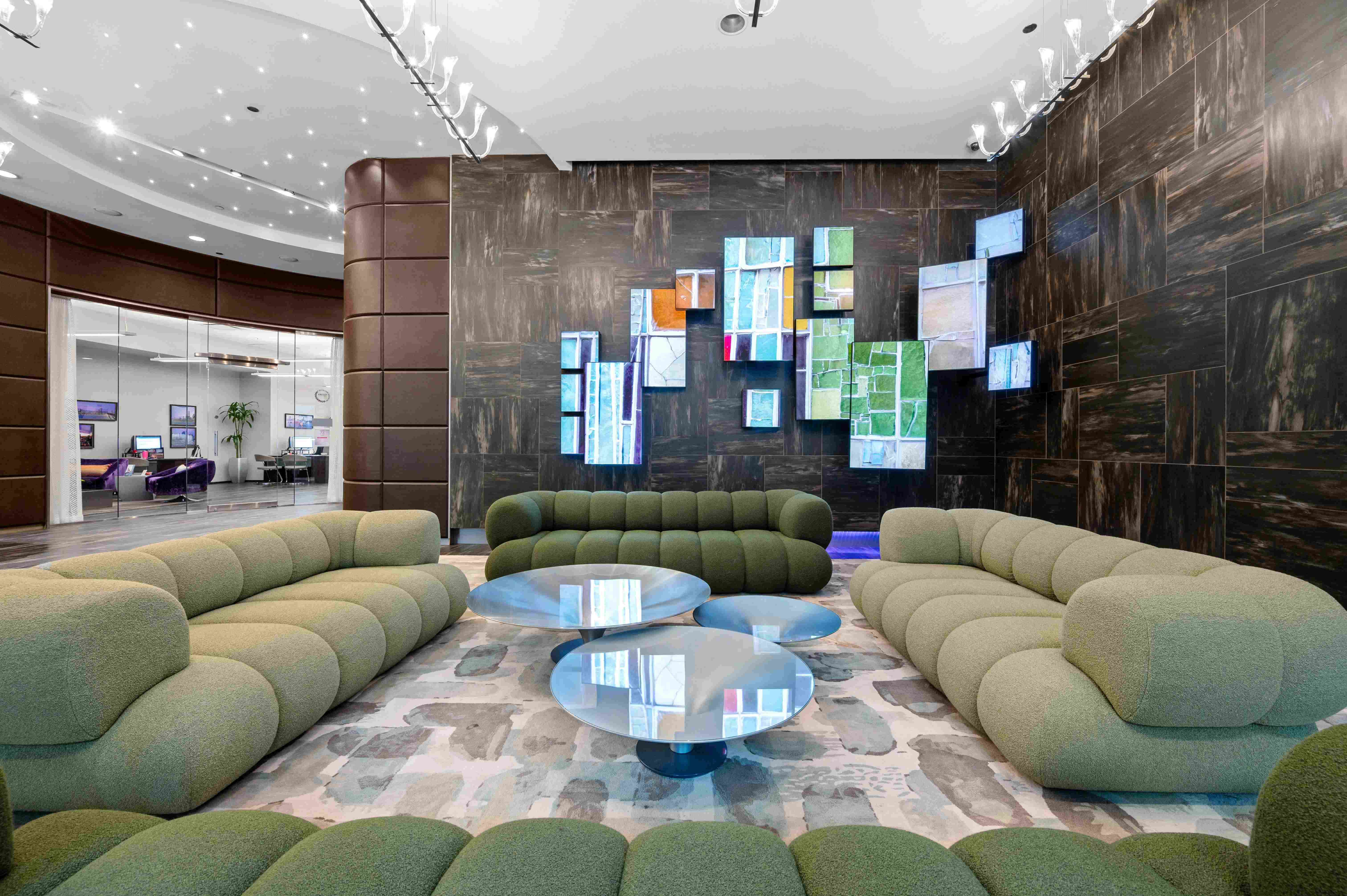 73 East Lake Image 26