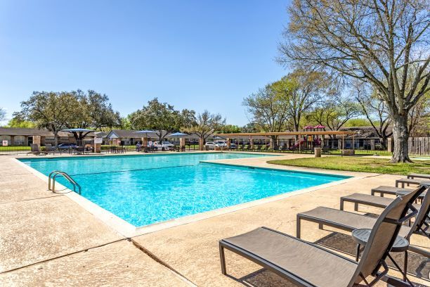 Villages at Parktown Apartment Homes Image 15