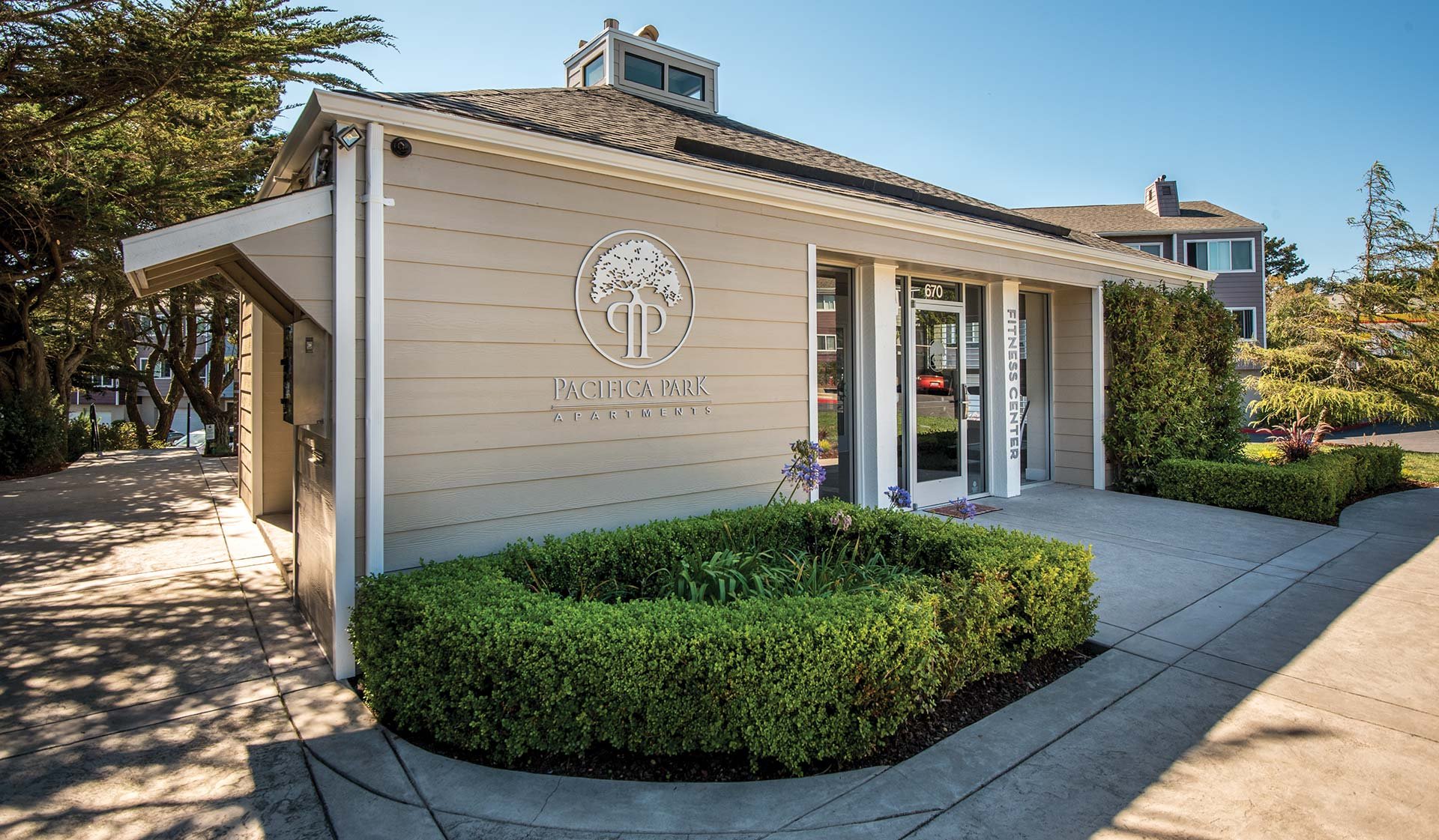 Conveniently located close to the beach and city