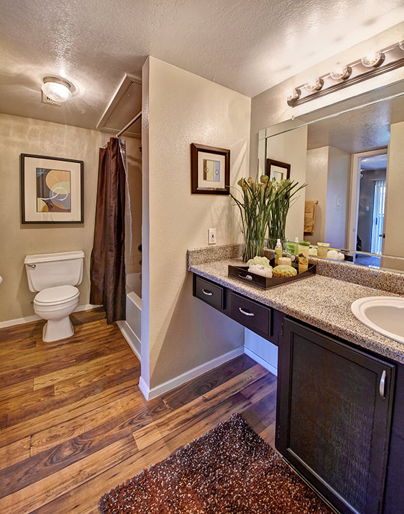 Hunters Point Image 7