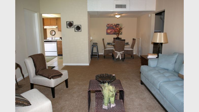 Sunrise on the Green Image 12