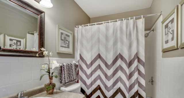 Valley Manor Image 5