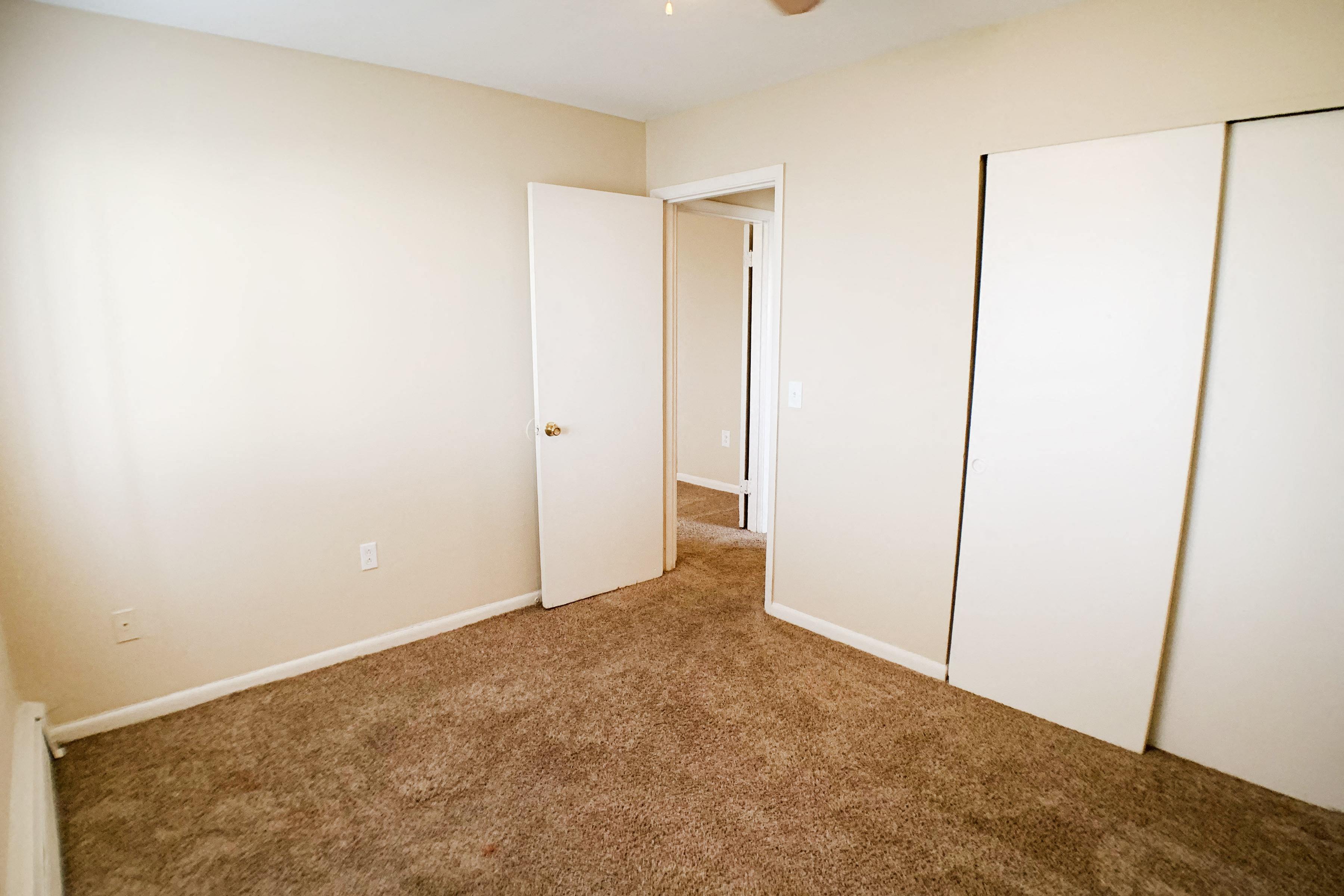 Crown Court Apartments Image 26