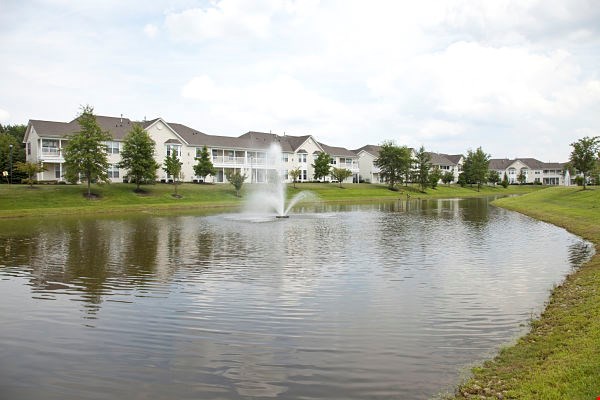 Pond View at Weatherby Image 1