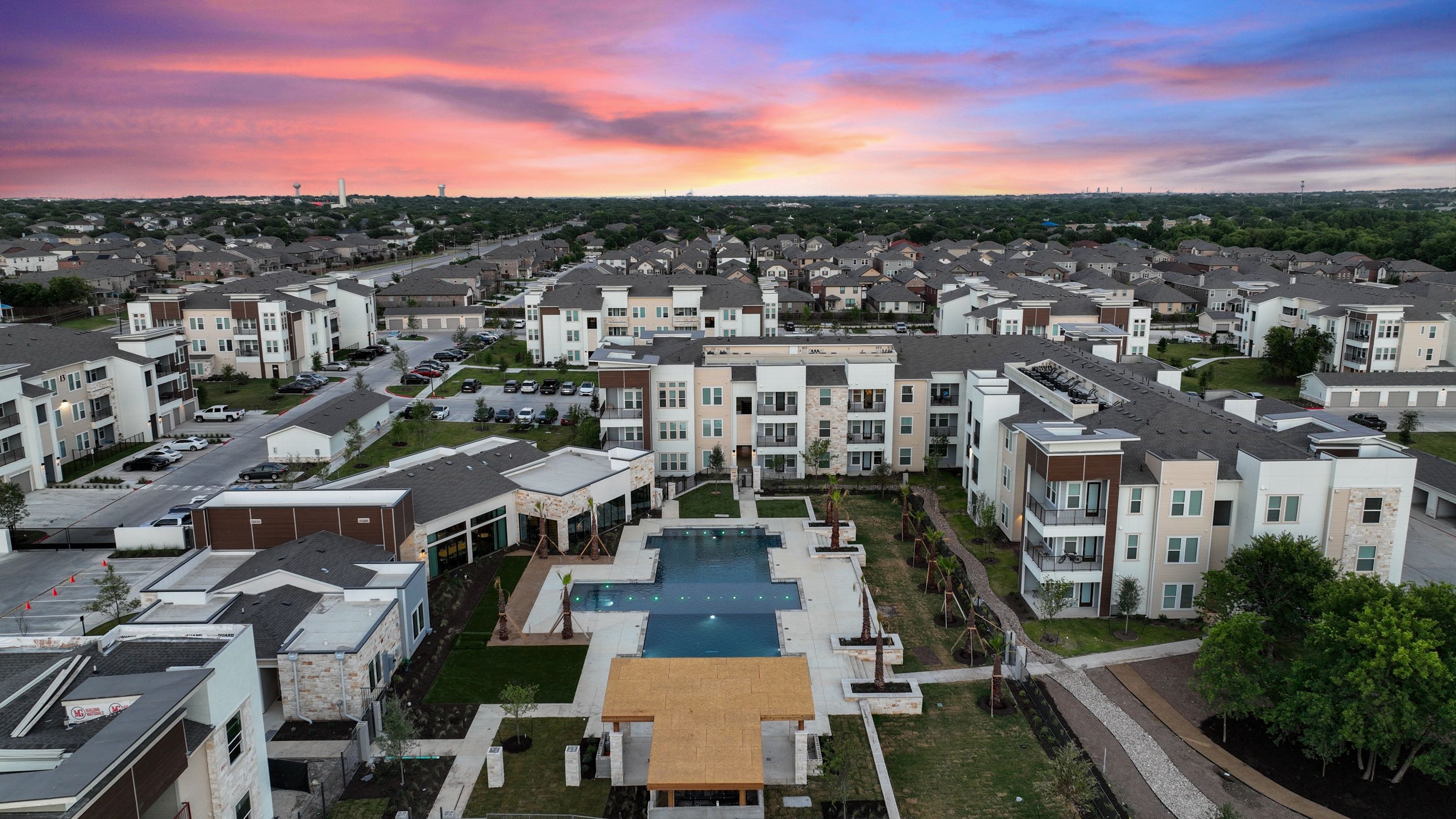 Dalton Austin Residences Image 30