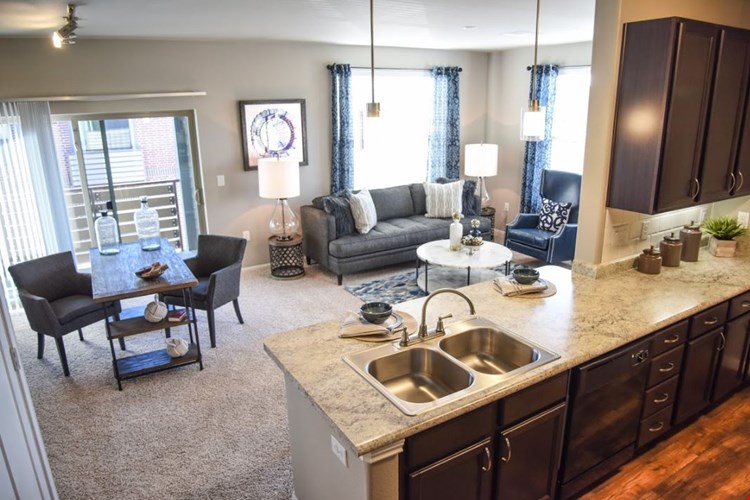 Raleigh House Image 3