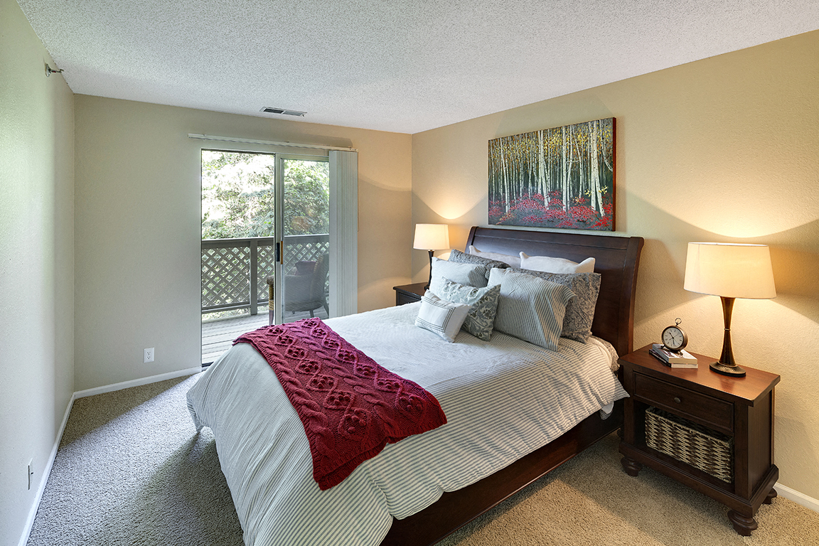 Regency Woods Image 12