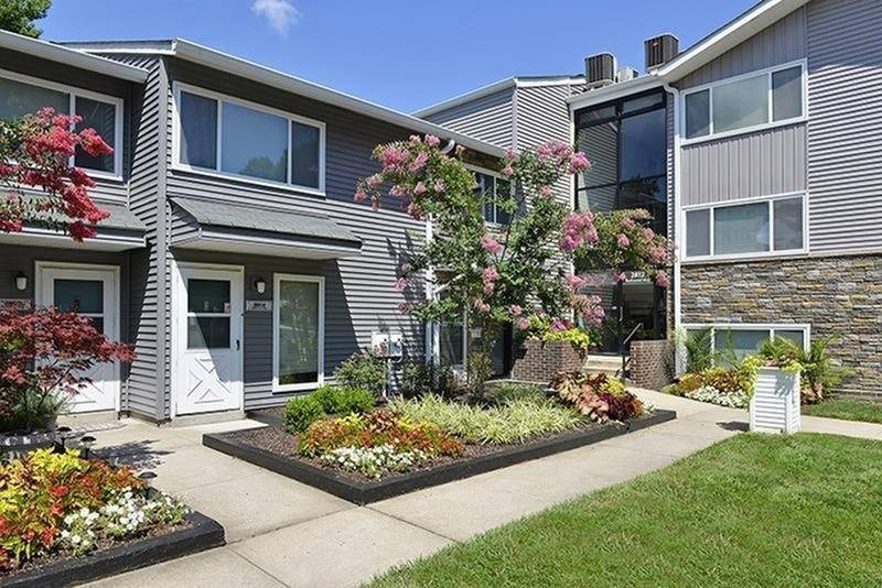 Beacon Pointe Image 1