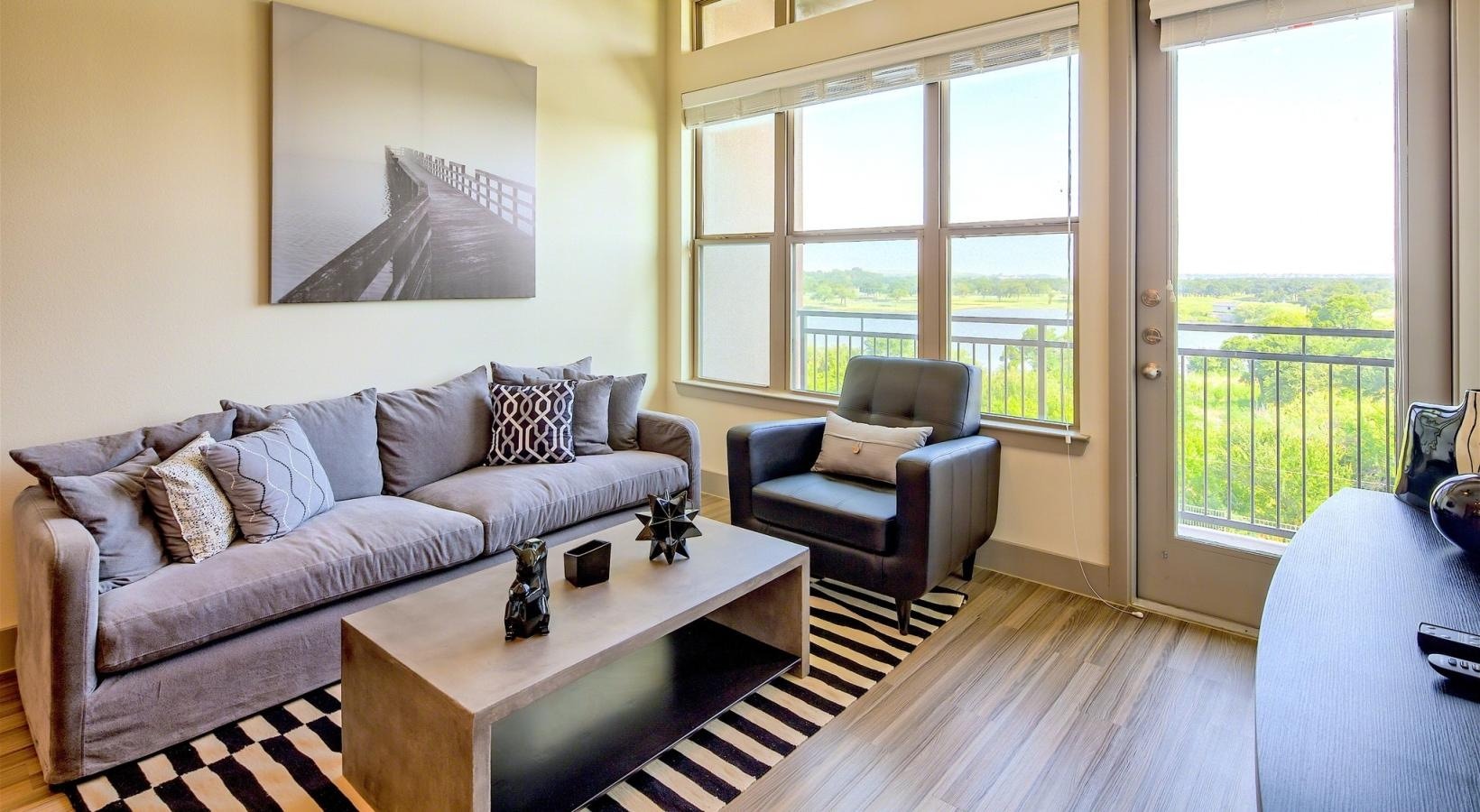 Flats at Frankford Station  Image 8