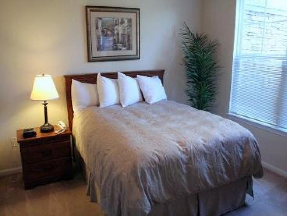Sunset Ridge Luxury Apartment Homes Image 11