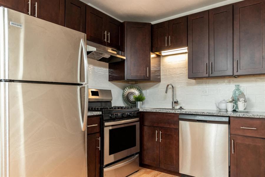 Park Clayton Image 1