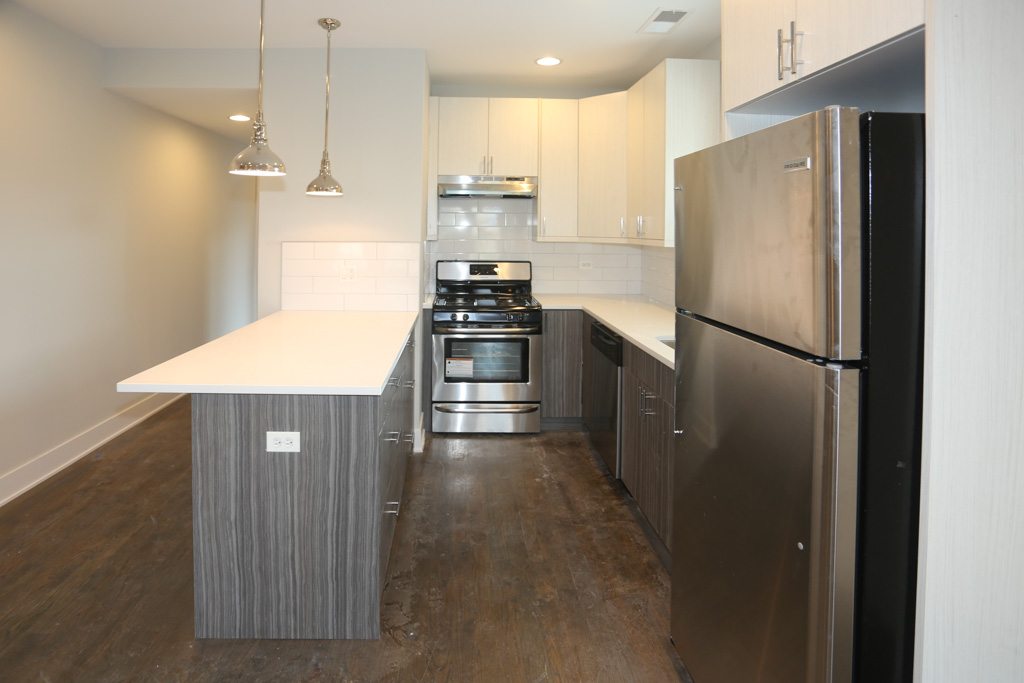 3915-21 N. Janssen Image 12