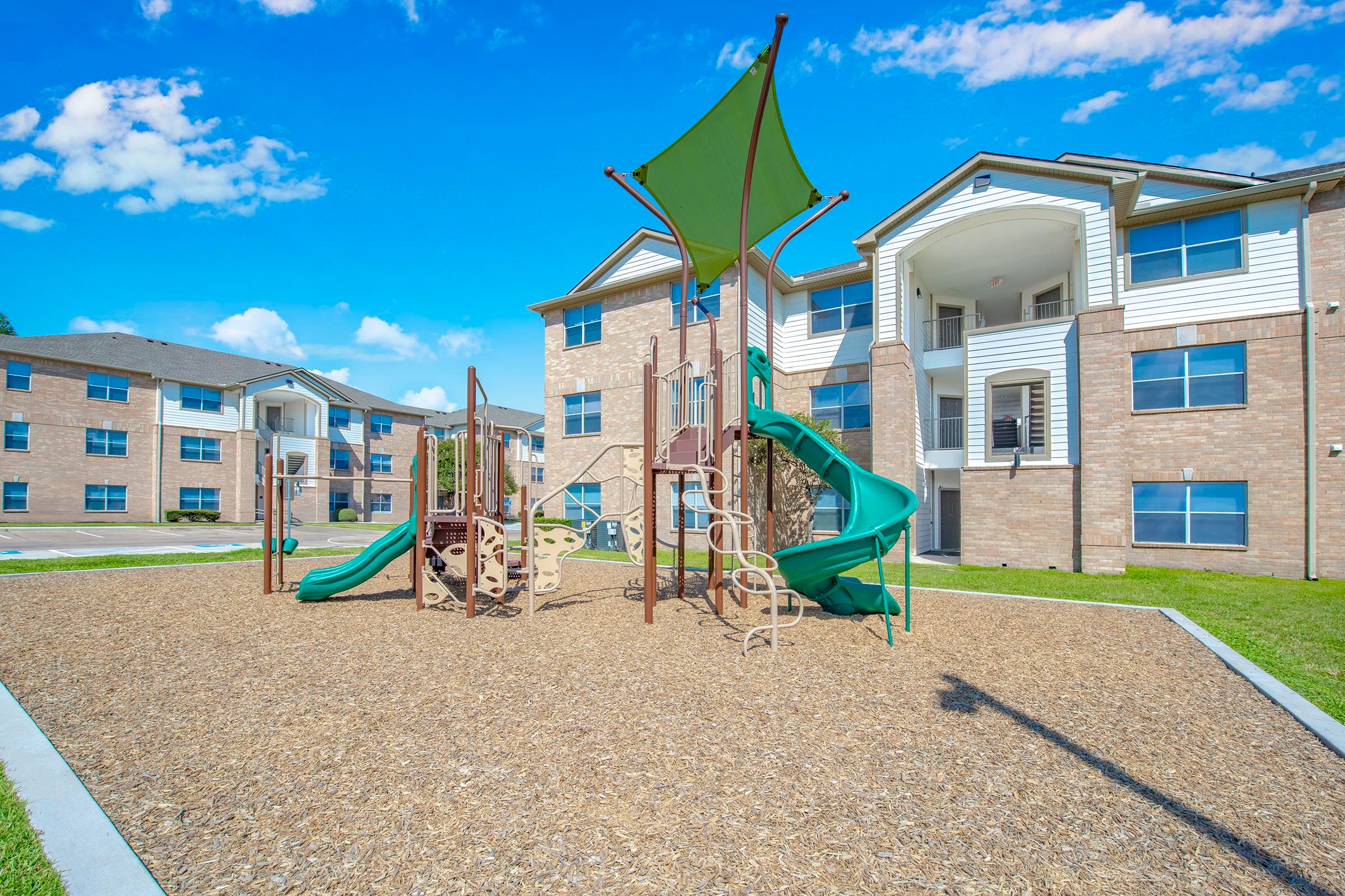 Alcott Village Image 3