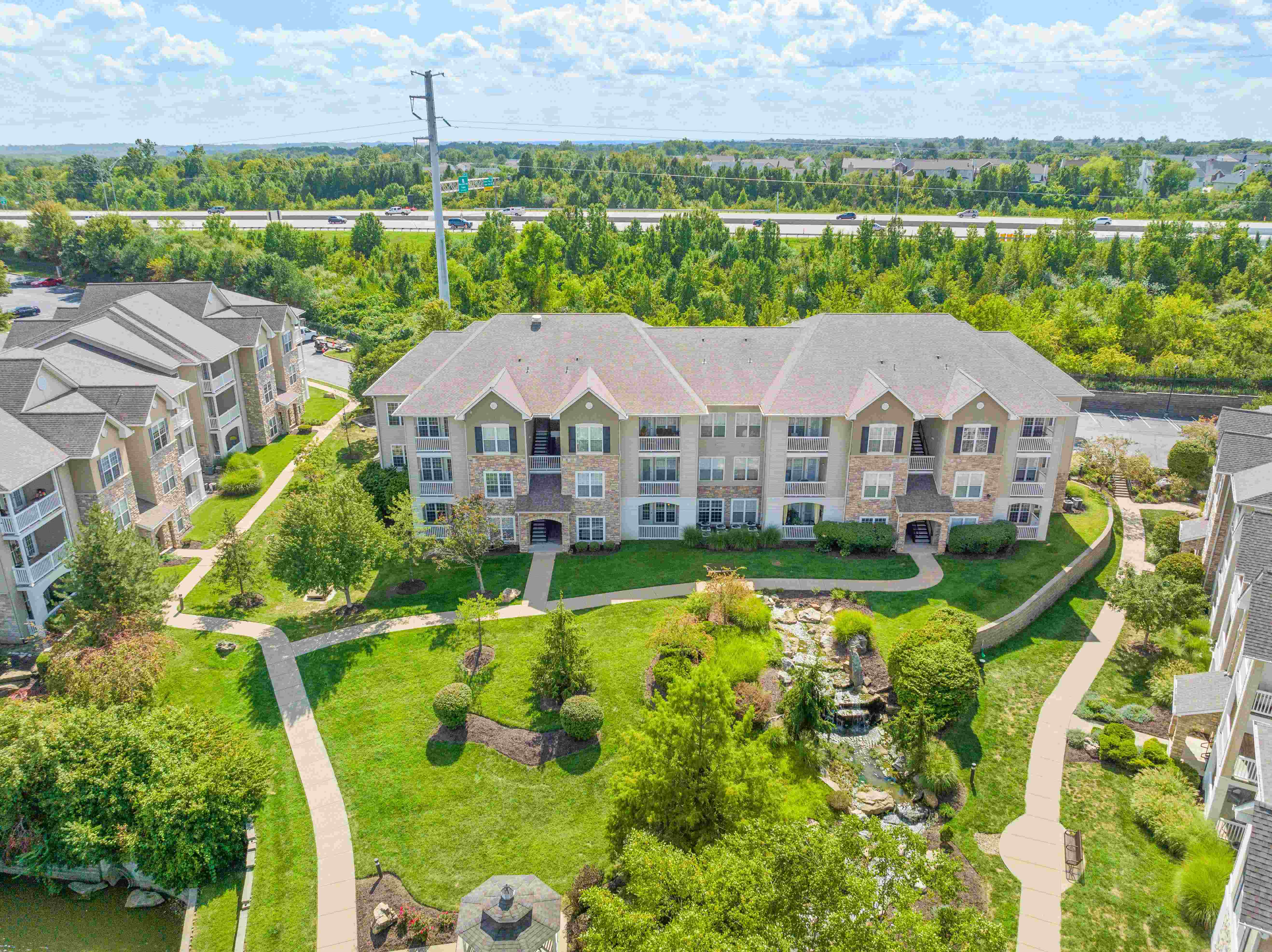 The Boulders at Katy Trail Image 44