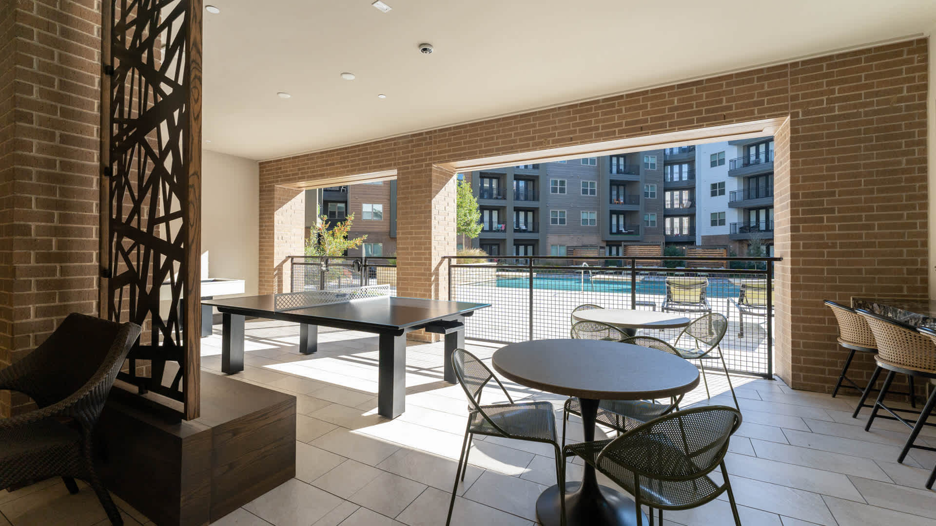 Olivian at the Realm Image 68