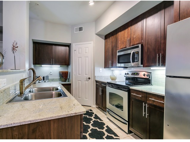 Eastbridge Apartments Image 5