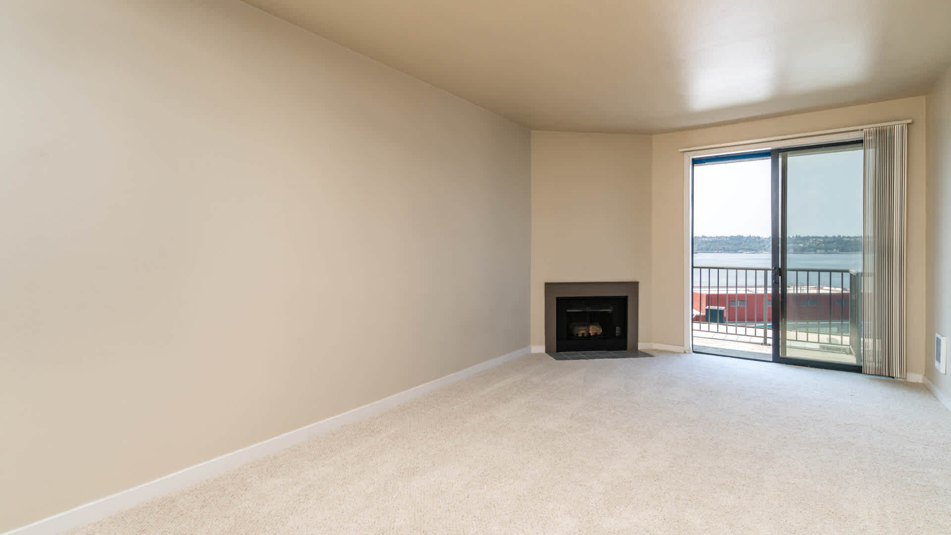 2300 Elliott Image 8