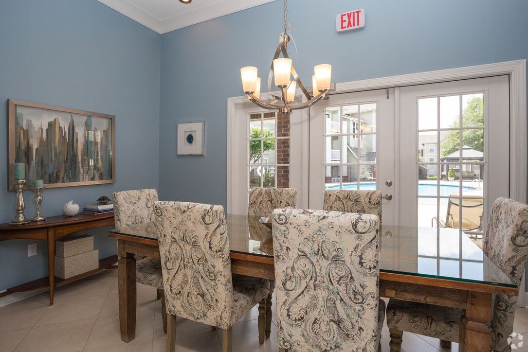 771 Lindbergh Image 5