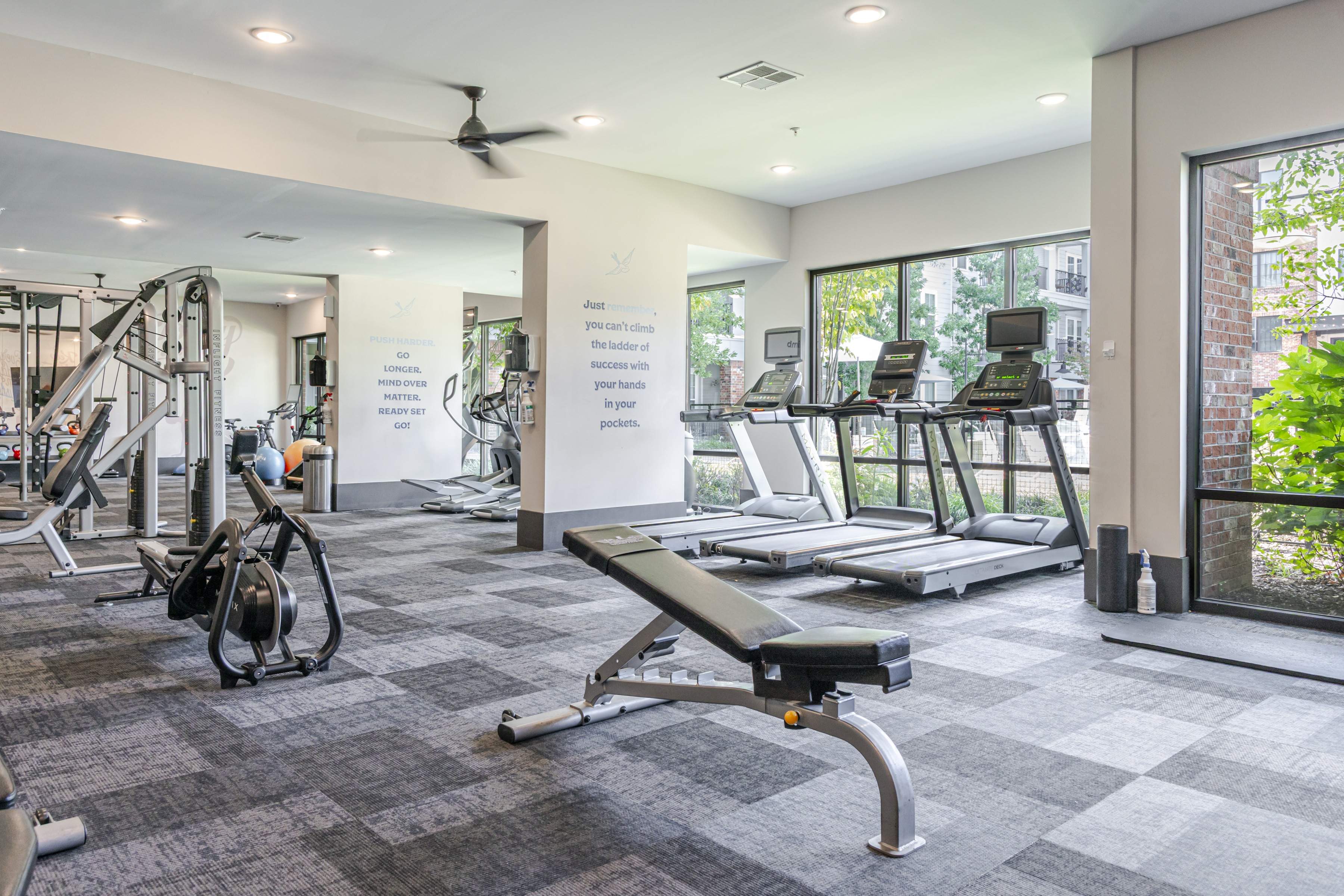 Bluebird Row Apartments Image 22