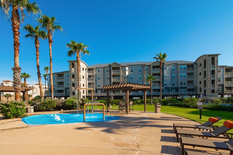 The Club of the Isle Image 8