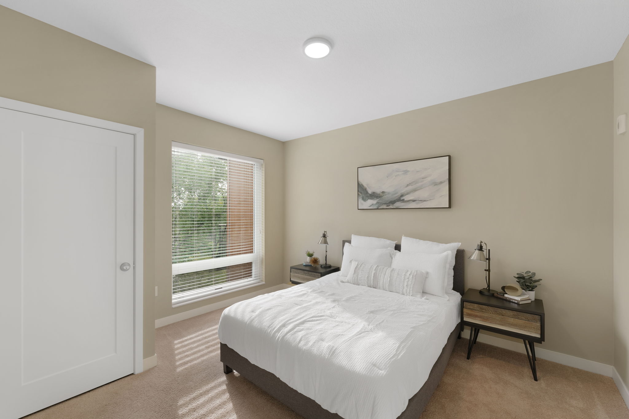 The Liberty Apartments & Townhomes Image 3