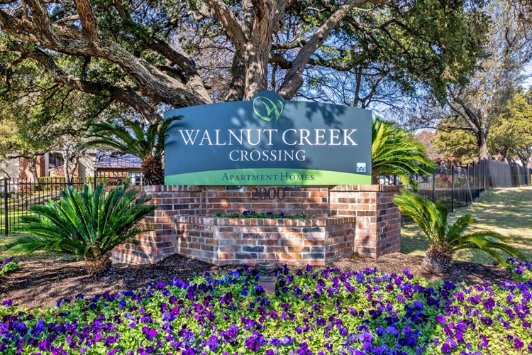 Walnut Creek Crossing Image 2