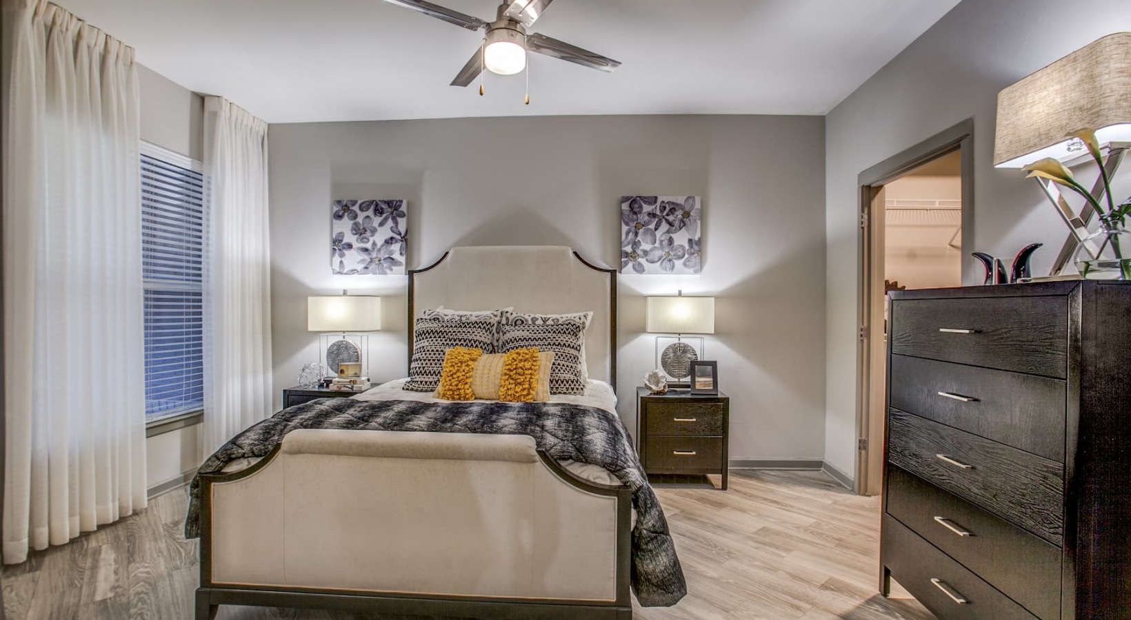 Galatyn Station Image 10