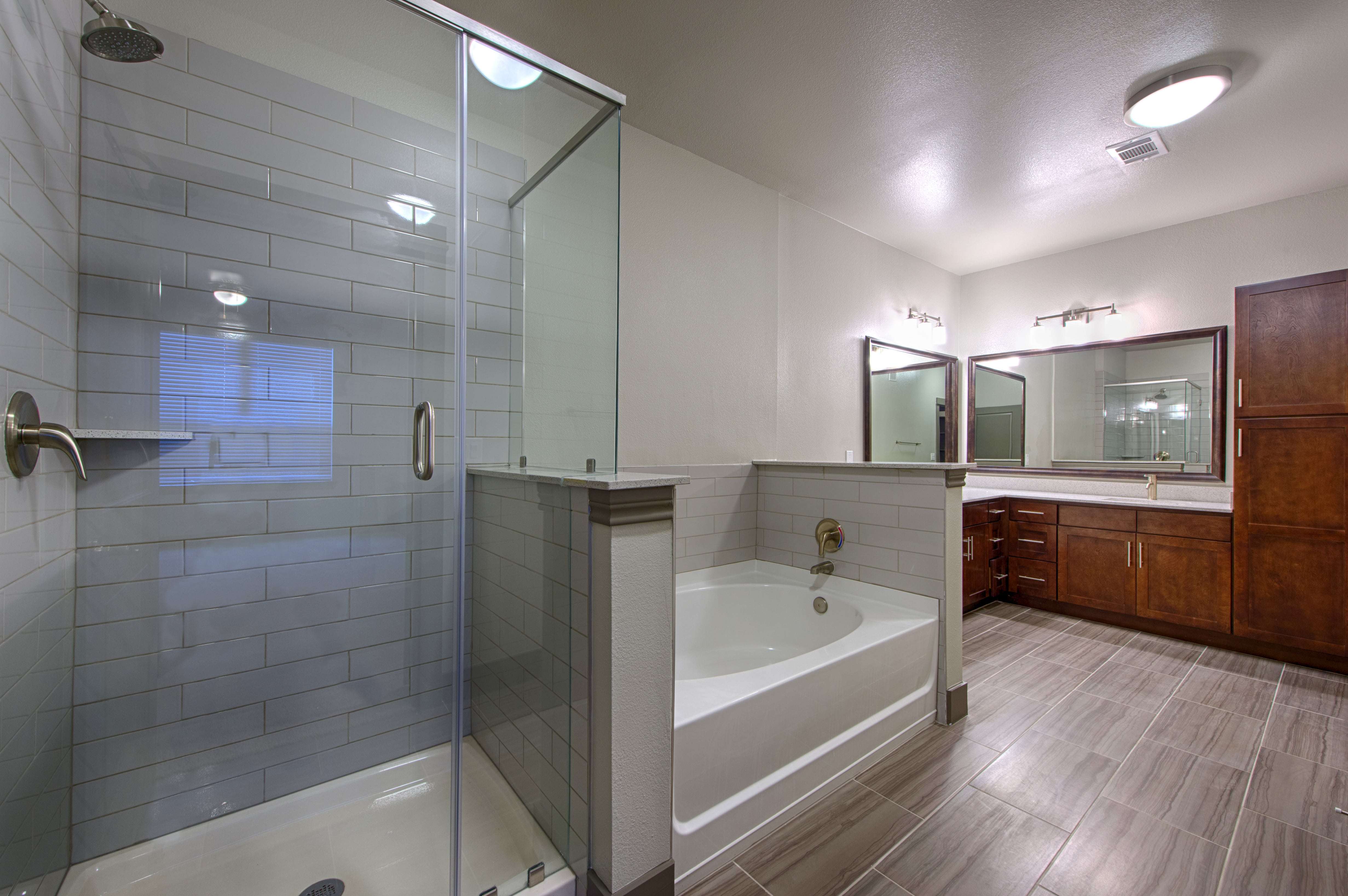 Pearl @ the MIX Image 20