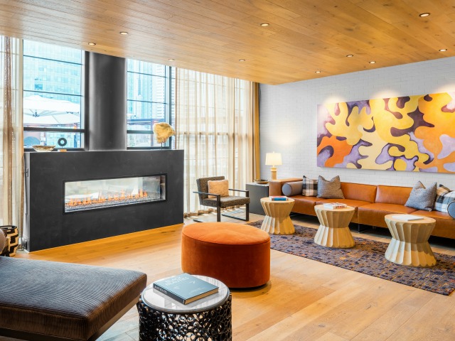 Two Light Luxury Apartments Image 5