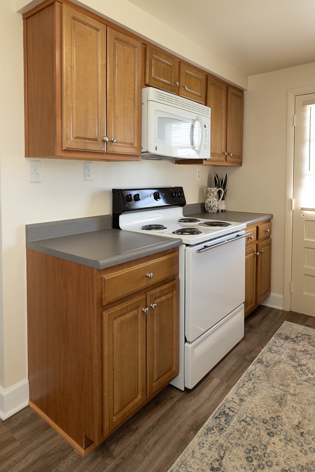 Walnut Grove Townhomes Image 8