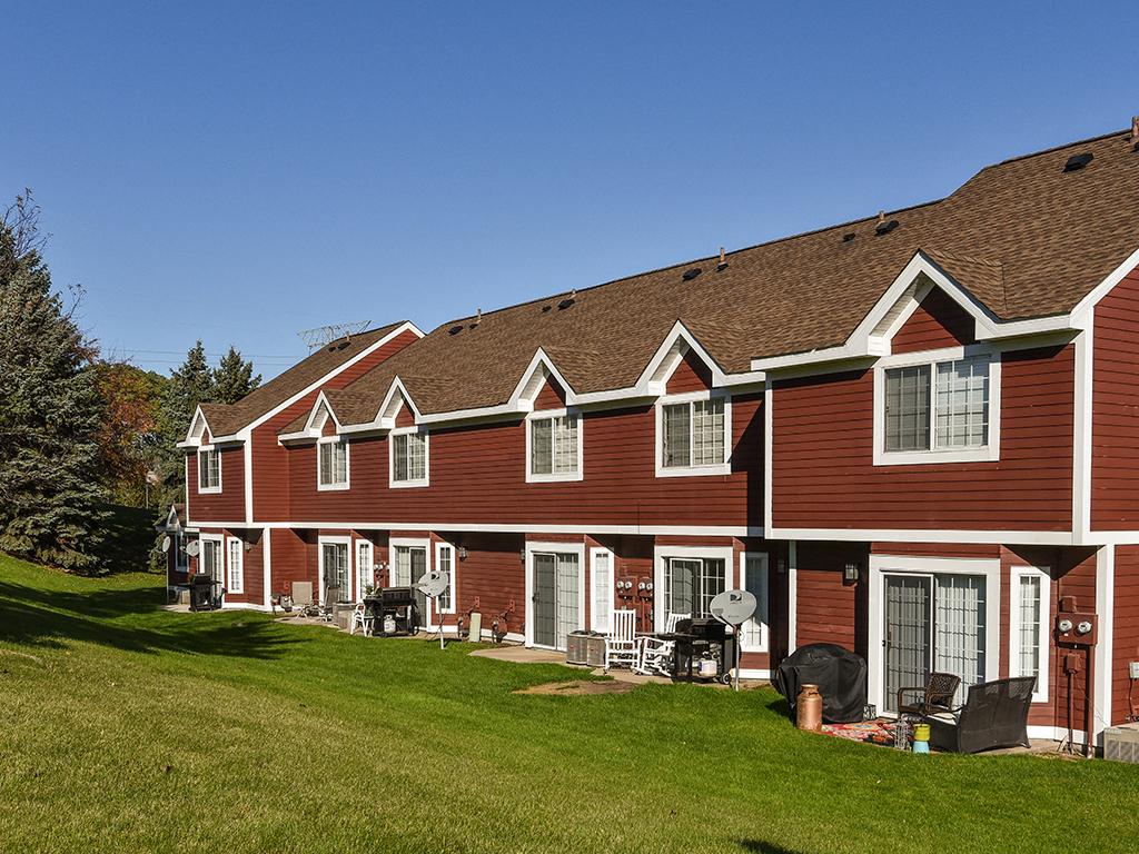 Bass Lake Hills Townhomes Image 17