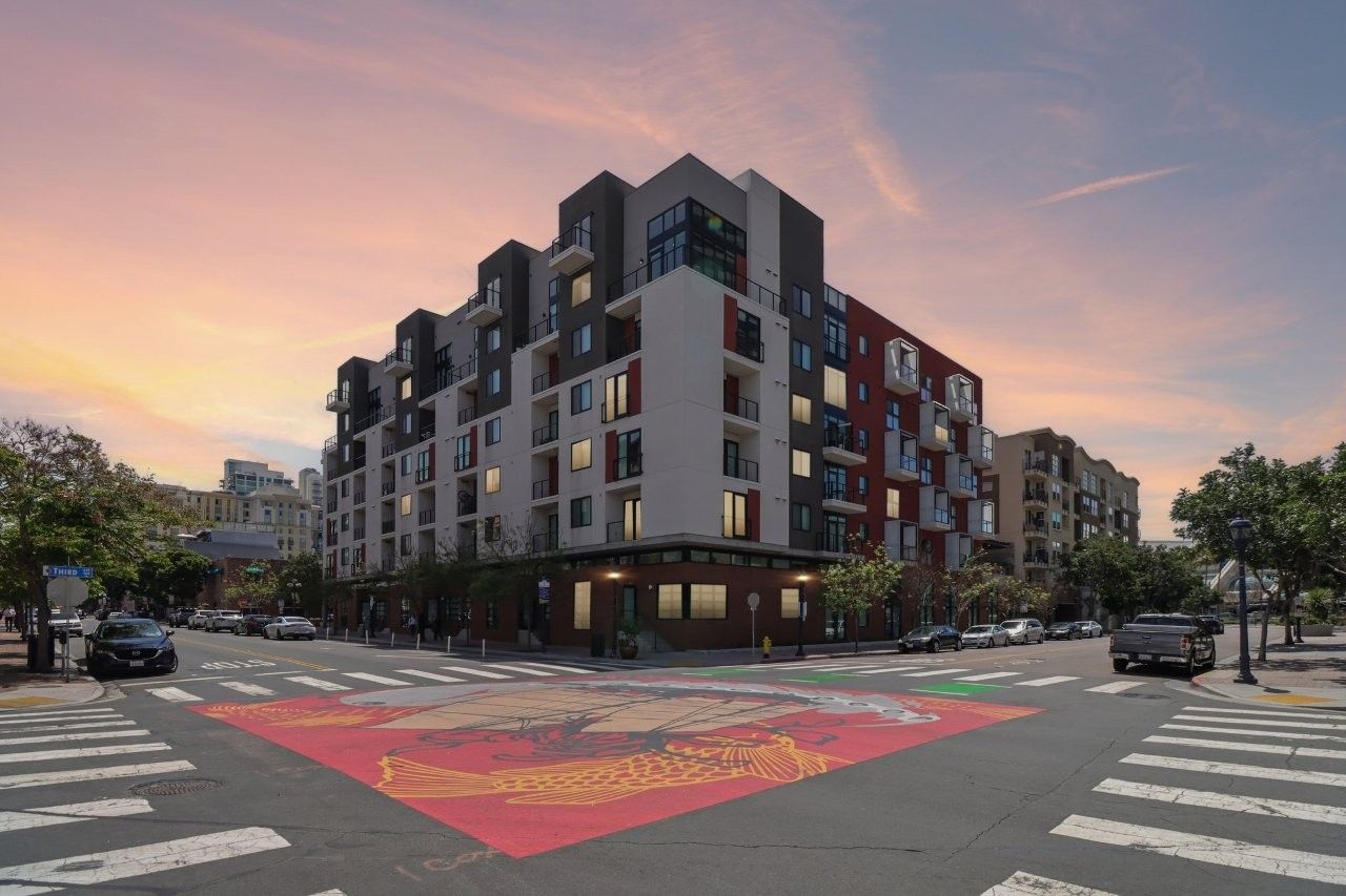 4th and J Image 41