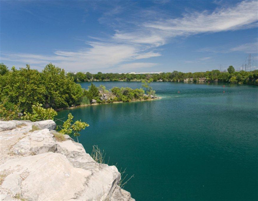 The Estate on Quarry Lake Image 1