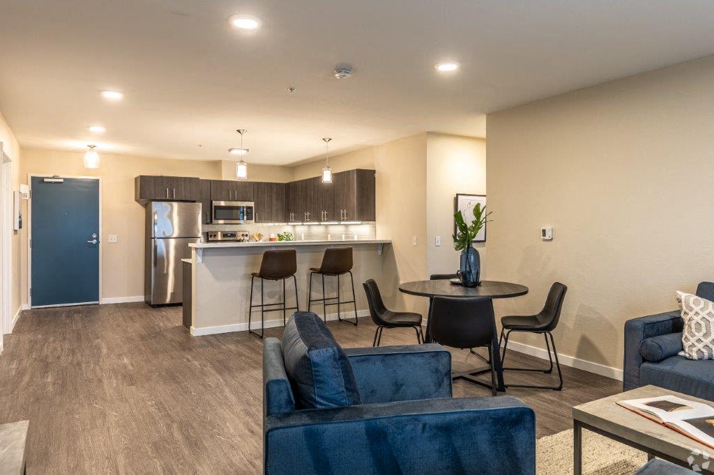 2x2 | Living Room