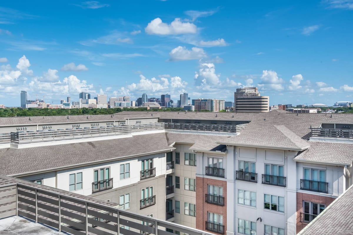 Windsor at West University Image 2