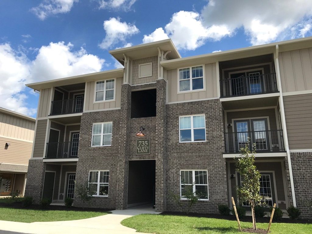 State Street Apartments Image 2