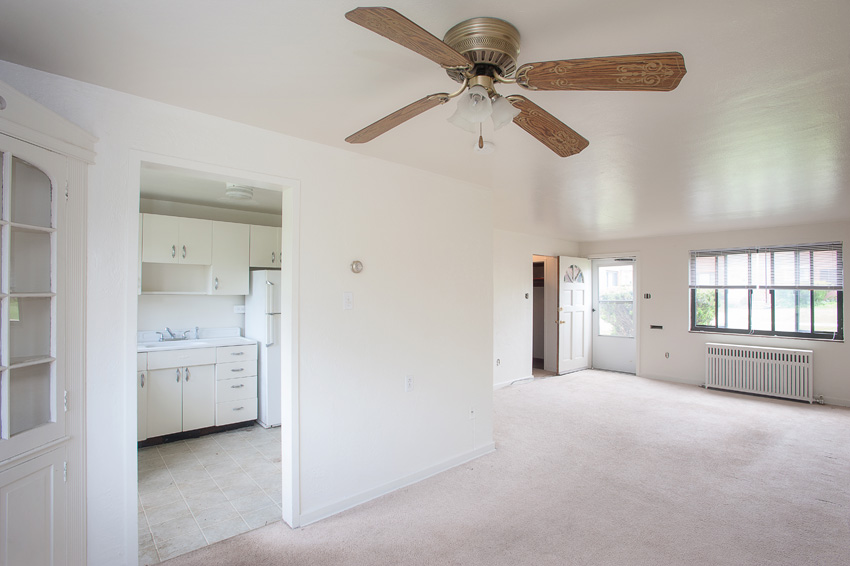 Hoodridge Court Apartments and Townhomes Image 8