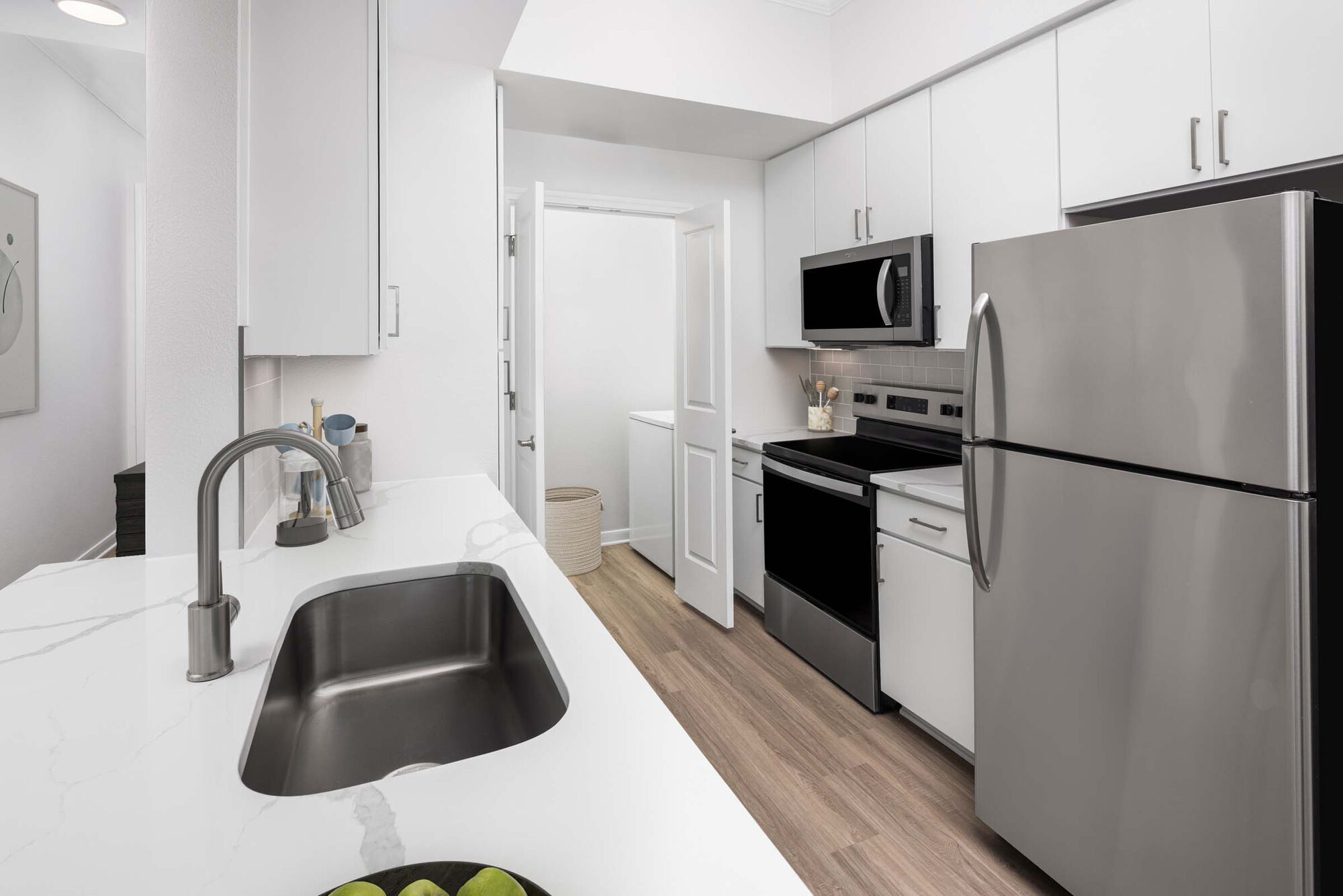 Camden Travis Street Image 14