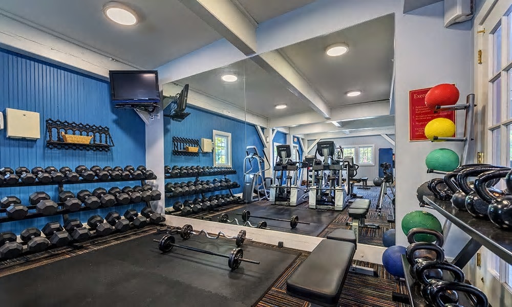 The  Waterfront Image 5